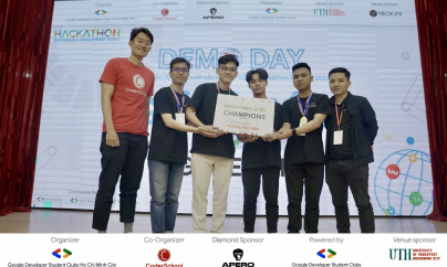 Nhóm SV UIT có dự án công nghệ xuất sắc nhất tại Google Developer Student Clubs (GDSC) Hackathon Vietnam năm 2023