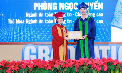 Chàng hotboy Xứ Quảng tốt nghiệp thủ khoa ngành tại UIT
