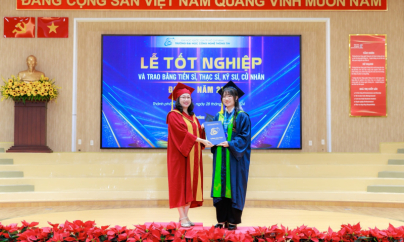 Thủ khoa ngành Thương mại Điện tử từng “ẵm” nhiều học bổng của UIT