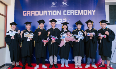 Kiến tạo tương lai của bạn, theo chuẩn mực toàn cầu - NGAY TẠI UIT!